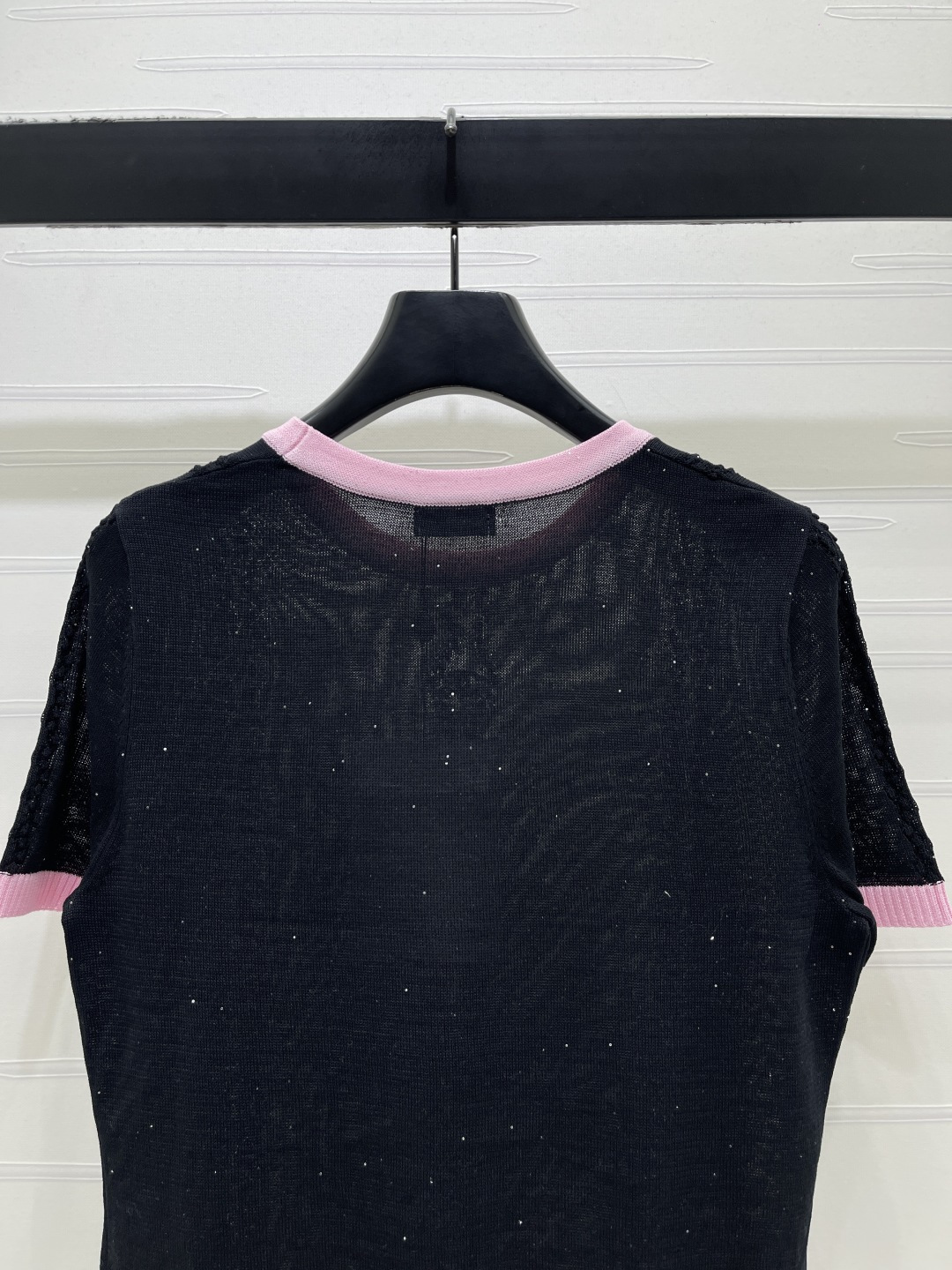 Women's short sleeves